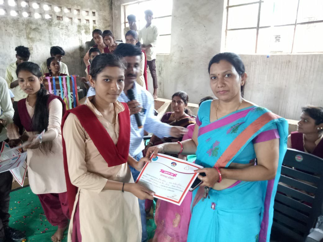 शिक्षक दिवस के मौके पर यूनिसेफ की मांदल टोली के किशोर-किशोरियों ने दीं रंगारंग प्रस्तुतियां | New India Times