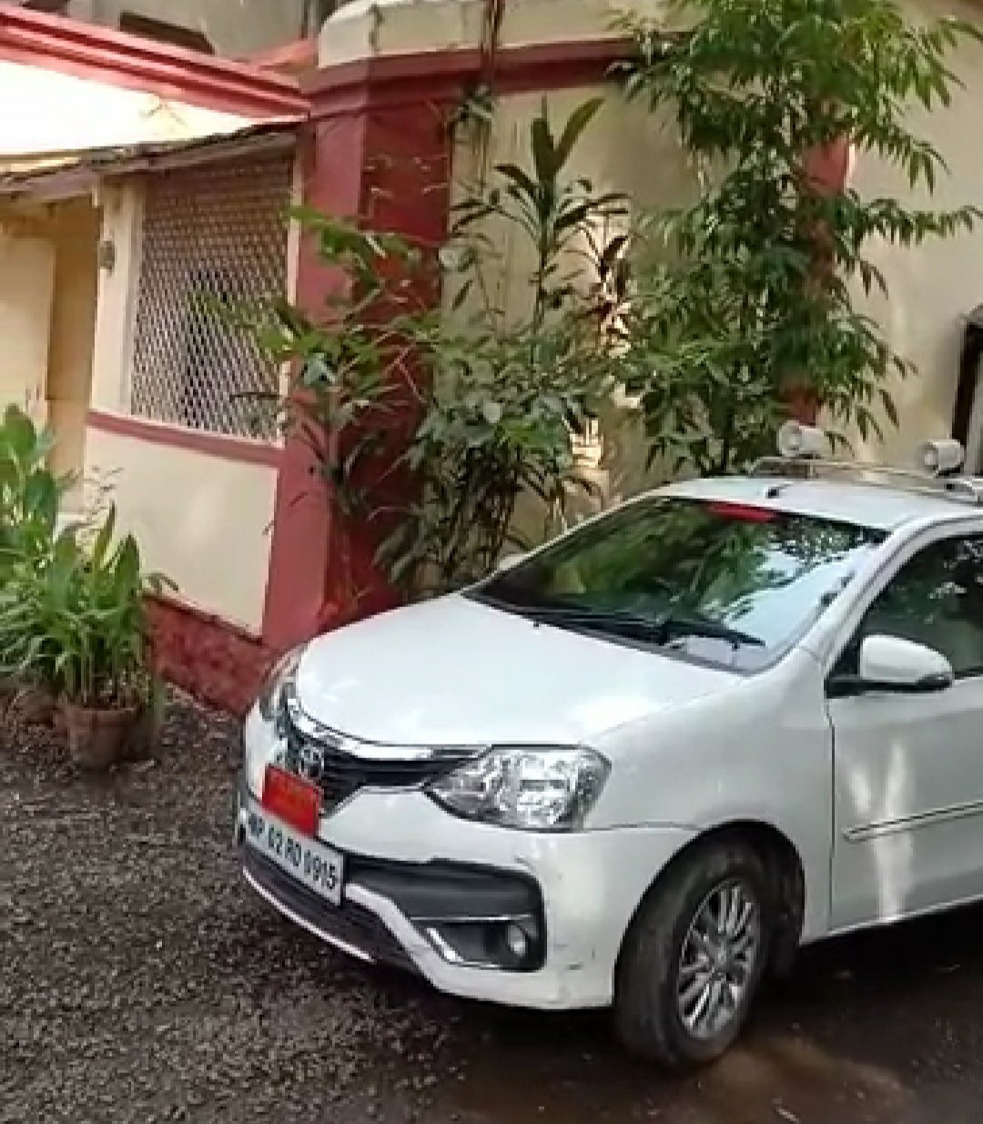 मेघनगर में जमीनों के महा घोटाले की ख़बर सुर्खियों में आने के बाद राजस्व विभाग की कमिश्नर ने किया मेघनगर का दौरा | New India Times