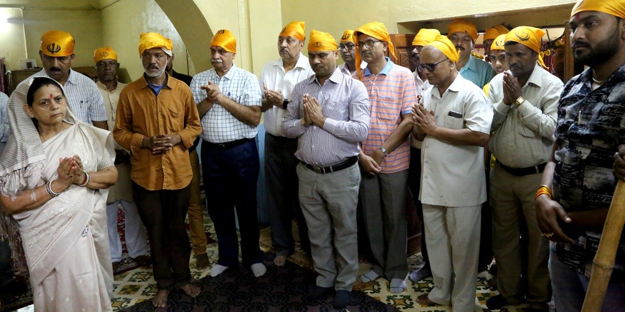 गांधी जयंती पर कलेक्टर तरूण राठी की अगुवाई में शहर में निकली गई रैली, स्वच्छता का भी दिया गया संदेश | New India Times