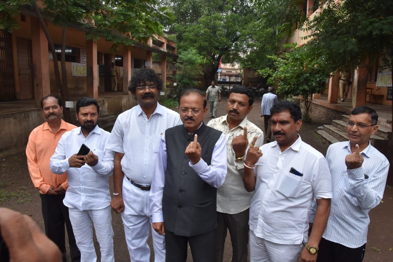 पूरे धुले ज़िले में 60 प्रतिशत और धुलिया शहर में 49.40 प्रतिशत हुआ मतदान | New India Times