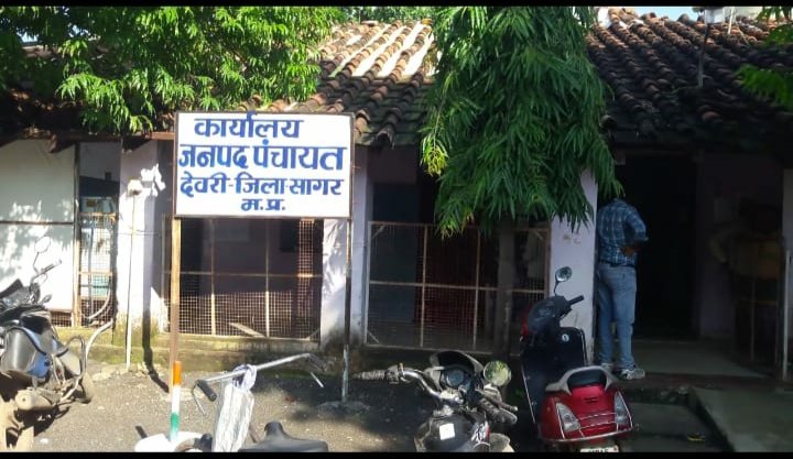 ग्राम पंचायत की पेशी लेने आए उच्च अधिकारी को भी सीईओ ने नहीं दिया महत्त्व | New India Times