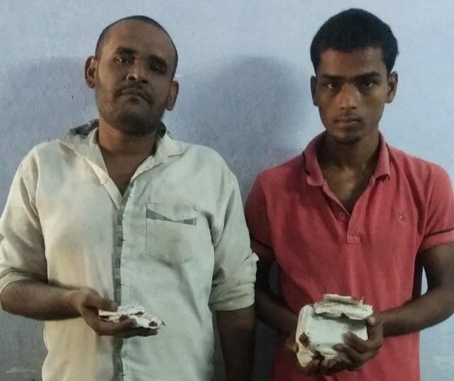 स्वाट टीम व थाना चील्ह पुलिस की संयुक्त कार्यवाही में लाखों रुपए की हेरोइन के साथ दो तस्कर गिरफ्तार | New India Times