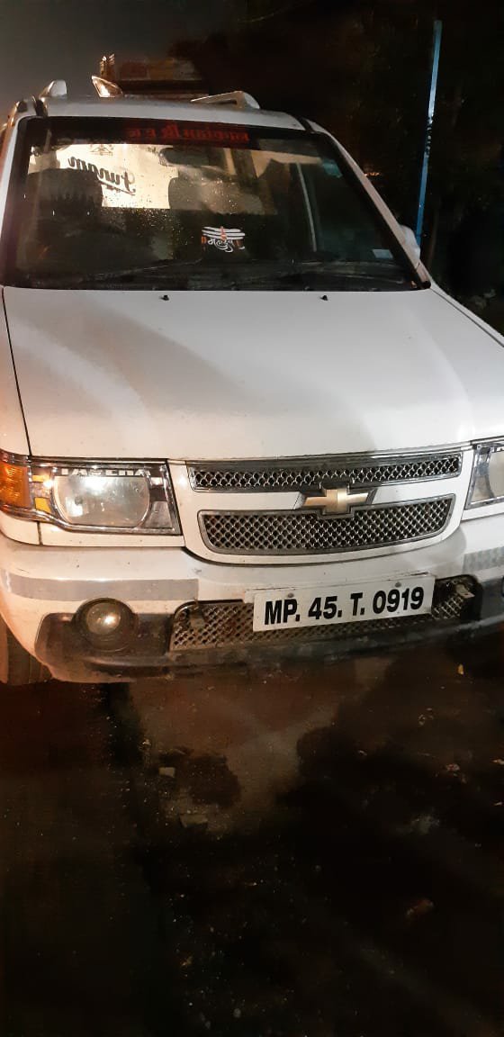 इंदौर से चोरी हुई तवेरा कार धुलिया शहर से हुई बरामद, विधानसभा चुनाव के मद्देनजर पुलिस की है पैनी नजर | New India Times