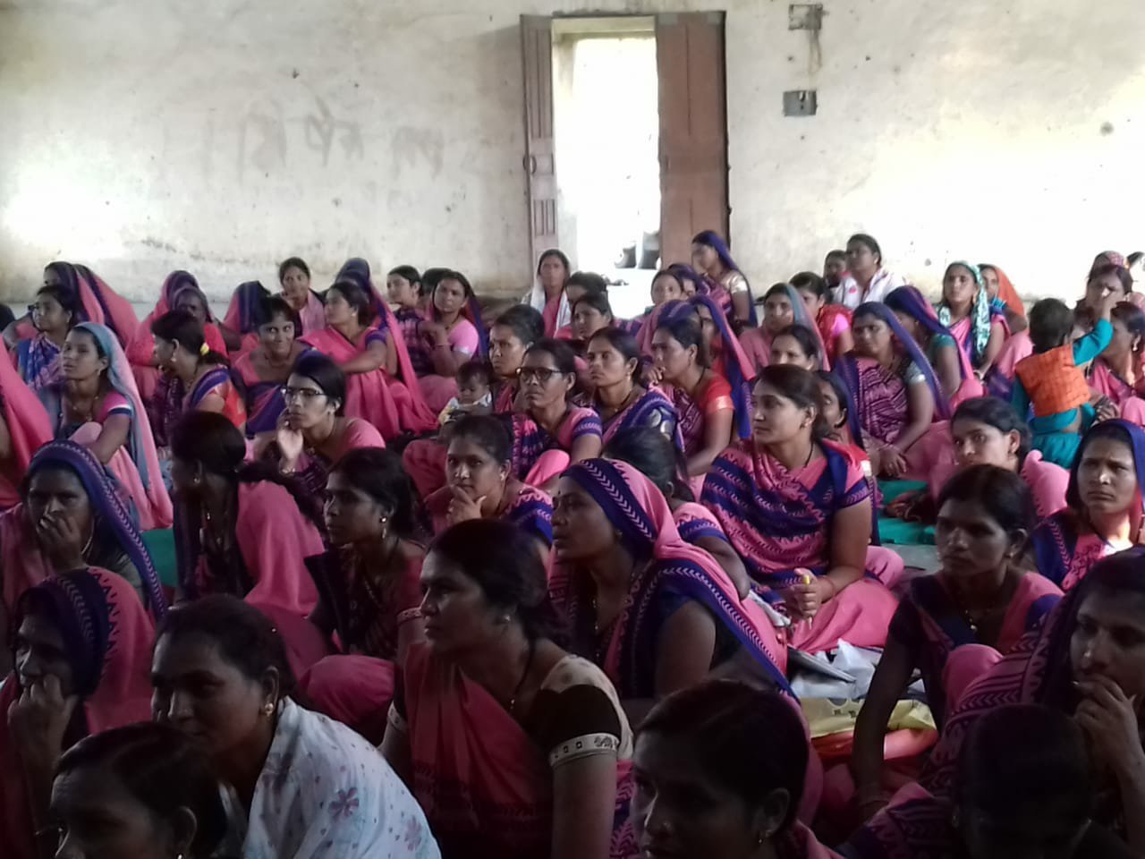 एकीकृत बाल विकास परियोजना की समीक्षा बैठक का किया गया आयोजन | New India Times