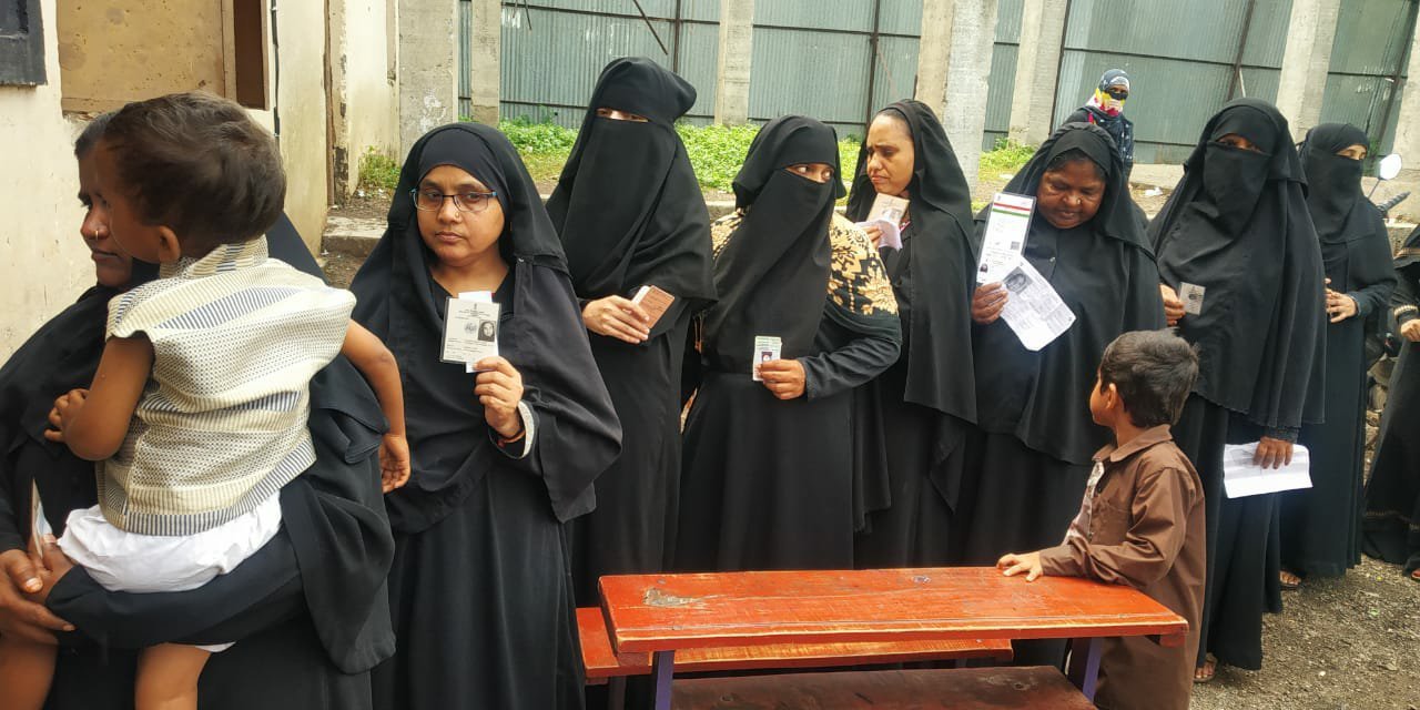 पूरे धुले ज़िले में 60 प्रतिशत और धुलिया शहर में 49.40 प्रतिशत हुआ मतदान | New India Times