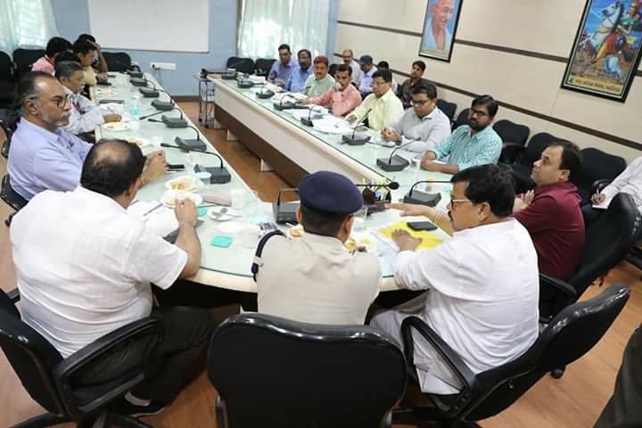 सौंदर्यीकरण का प्लान 15 दिन में तैयार करने के लिए खाद्य एवं आपूर्ति मंत्री श्री प्रद्युम्न सिंह तोमर ने अधिकारियों की दिए निर्देश 2 सौंदर्यीकरण का प्लान 15 दिन में तैयार करने के लिए खाद्य एवं आपूर्ति मंत्री श्री प्रद्युम्न सिंह तोमर ने अधिकारियों की दिए निर्देश | New India Times