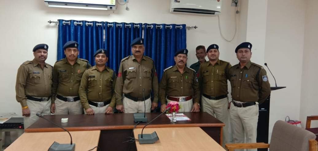 भारत के तीन श्रेष्ठ थानों में बुरहानपुर का अजाक थाना भी शामिल, 6 दिसंबर 2019 को महाराष्ट्र के पुणे में एक गरिमामय कार्यक्रम में भारत के गृहमंत्री के हाथों से टीआई को मिलेगा सम्मान | New India Times