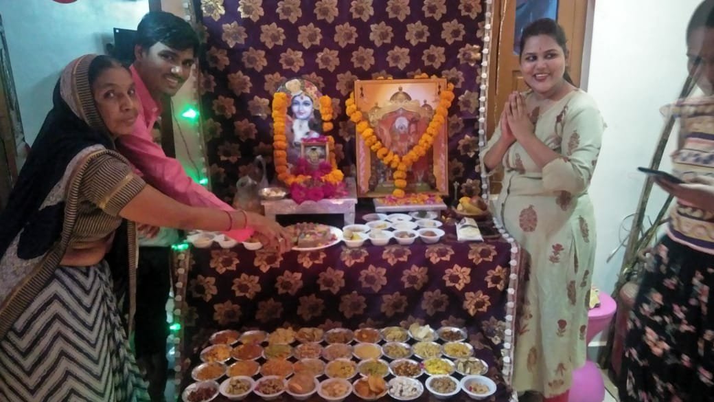 आम्बुआ मे धुमधाम से मना खाटू-श्याम का जन्मदिन, लगाया गया छप्पन भोग | New India Times