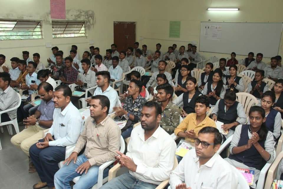 एसटी/एससी हब योजनान्तर्गत अवेयरनेस प्रोग्राम हुआ संपन्न 2 एसटी/एससी हब योजनान्तर्गत अवेयरनेस प्रोग्राम हुआ संपन्न | New India Times