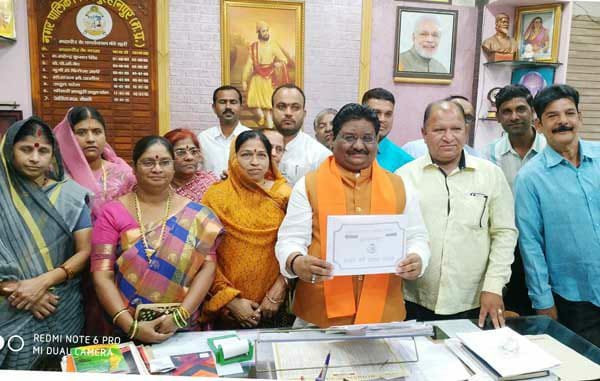 नगर पालिक निगम बुरहानपुर के इतिहास का सबसे बड़ा 5 अरब 36 करोड़ 54 हज़ार 600 रूपये का बजट चंद मिनटों में हुआ पारित | New India Times