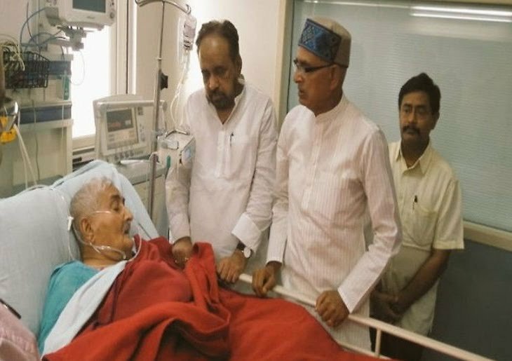 पूर्व मुख्यमंत्री श्री कैलाश जोशी का निधन, शासन द्वारा तीन दिन के राजकीय शोक का किया गया ऐलान | New India Times