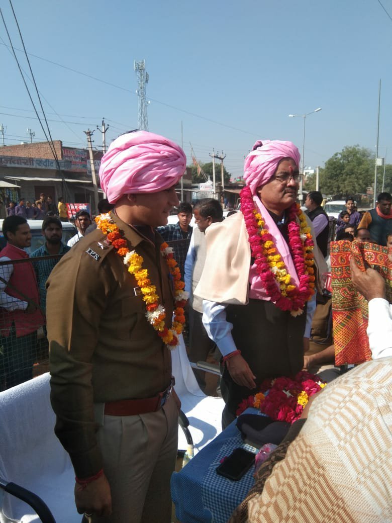 शांति व्यवस्था बनाये रखने और अपराधों पर नियंत्रण के लिए धौलपुर शहर में औडेला रोड पर जिला कलक्टर श्री राकेश जयसवाल और पुलिस अधीक्षक श्री मृदुल कच्छावा ने अस्थायी पुलिस चौकी का किया विधिवत शुभारंभ | New India Times