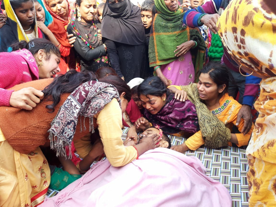 कार सवार बदमाशों ने दिनदहाड़े ग्राम प्रधान को मारी गोली | New India Times