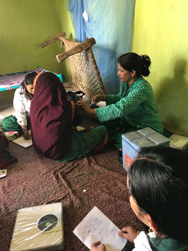 मिशन इंद्रधनुष के अन्तर्गत टीकाकरण विशेष अभियान: गर्भवती महिलाओं को लगाए जाने वाले टीकों की जांच 2 मिशन इंद्रधनुष के अन्तर्गत टीकाकरण विशेष अभियान: गर्भवती महिलाओं को लगाए जाने वाले टीकों की जांच | New India Times