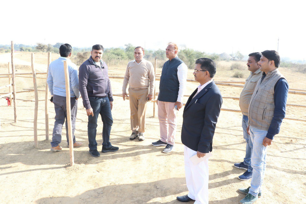 मुख्यमंत्री के आगमन के पूर्व कलेक्टर एवं एसपी ने बनाए जाने वाले हैलीपेड एवं सभा स्थल का लिया जायजा | New India Times