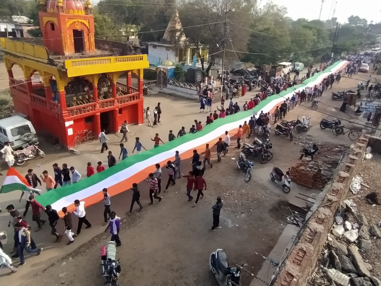 राष्ट्रीय चेतना मंच देवरी द्वारा सीएए के समर्थन में निकाली गई तिरंगा यात्रा, राष्ट्रपति के नाम सौंपा गया ज्ञापन | New India Times