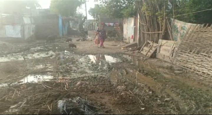 अकोट के नगरसेवक ने शासन-प्रशासन पर लगाया भेद-भाव करने का आरोप, समस्या हल न होने पर नगर पालिका में दी धरना देने की चेतावनी | New India Times