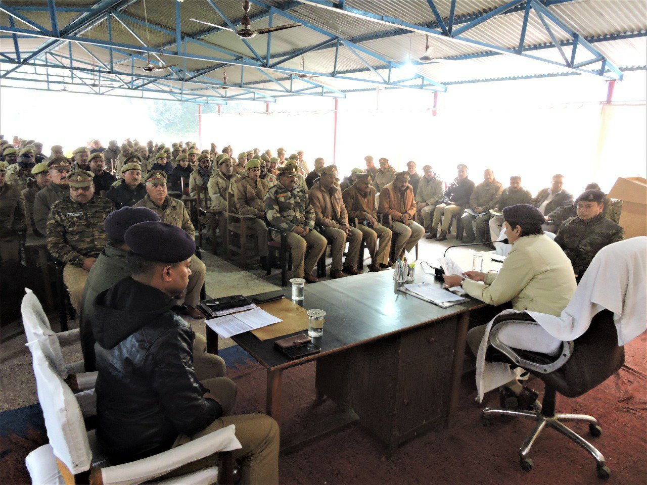 पुलिस लाइन प्रांगण खीरी में पुलिस अधीक्षक की अध्यक्षता में वृहत सैनिक सम्मेलन का हुआ आयोजन 2 पुलिस लाइन प्रांगण खीरी में पुलिस अधीक्षक की अध्यक्षता में वृहत सैनिक सम्मेलन का हुआ आयोजन | New India Times