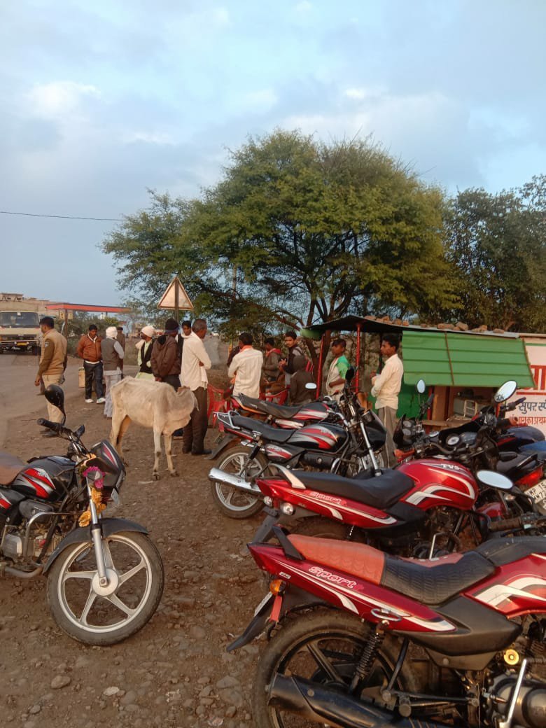 थाना प्रभारी आर एस ठाकुर के निर्देशन में पुलिस ने वाहन चालकों पर की कार्रवाई | New India Times