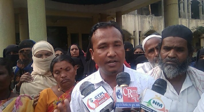 अकोट के नगरसेवक ने शासन-प्रशासन पर लगाया भेद-भाव करने का आरोप, समस्या हल न होने पर नगर पालिका में दी धरना देने की चेतावनी | New India Times