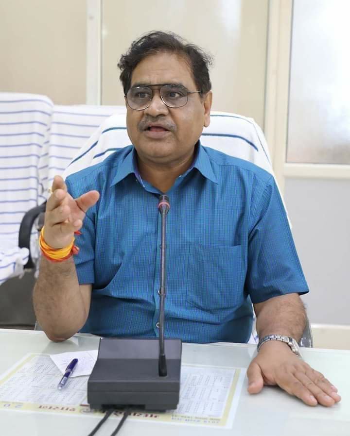 निगम प्रशासक श्री एम बी ओझा ने निगम की समीक्षा बैठक में सूचना के बाद भी उपस्थित न होने पर दो क्षेत्राधिकारियों को किया निलंबित 2 निगम प्रशासक श्री एम बी ओझा ने निगम की समीक्षा बैठक में सूचना के बाद भी उपस्थित न होने पर दो क्षेत्राधिकारियों को किया निलंबित | New India Times