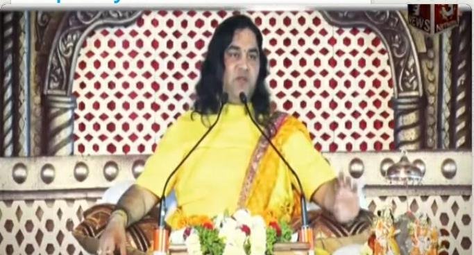 भागवताचार्य देवकी नन्दन सहित 6 लोगों के खिलाफ छेड़छाड़ और एससी एसटी एक्ट के तहत मुकदमा दर्ज, पत्रकार के घर में घुसकर पीटने और छेड़छाड़ का आरोप | New India Times