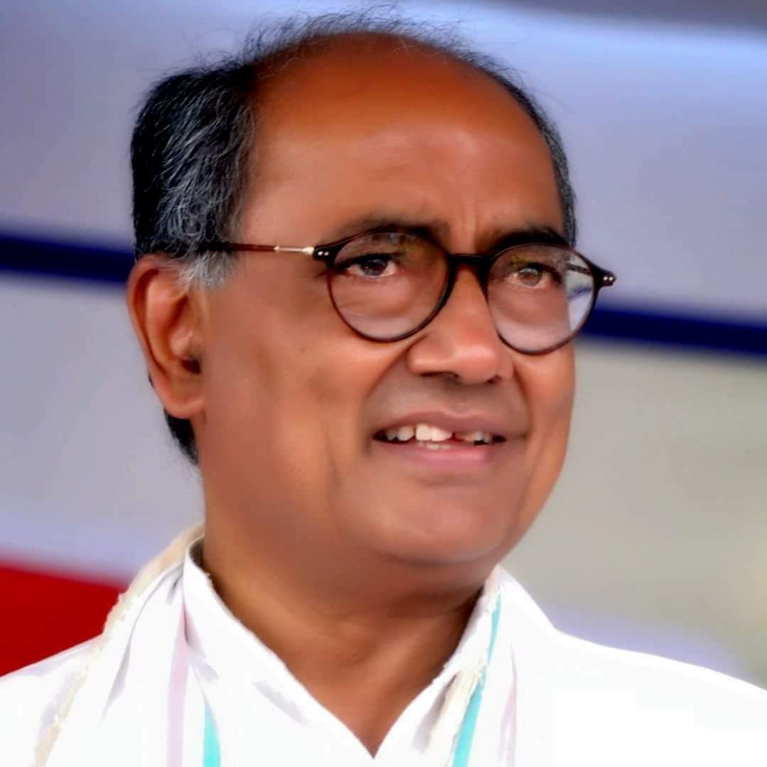 राज्यसभा सांसद श्री दिग्विजय सिंह ने भोपाल जिला प्रशासन को सांसद निधि से दिए 25 लाख रुपये | New India Times