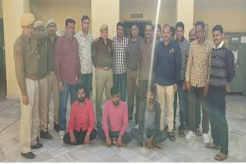 थाना मकराना क्षेत्र में अंधाधुंध फायरिंग कर की गई हत्या की वारदात का पुलिस ने किया खुलासा, तीन आरोपी गिरफ्तार | New India Times