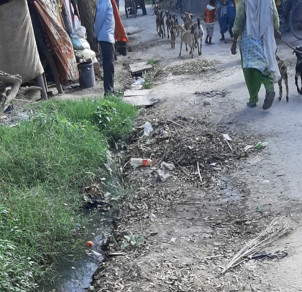 अकबरपुर शहर के इस क्षेत्र में कारोना का खतरा, पालिका कुंभकर्ण निद्रा में | New India Times