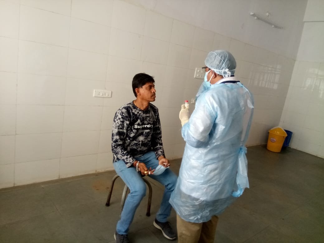 थांदला राष्ट्रीय मानवाधिकार एवं महिला बाल विकास आयोग ने कराया कोरोना टेस्ट, रिपोर्ट आया नेगेटिव | New India Times