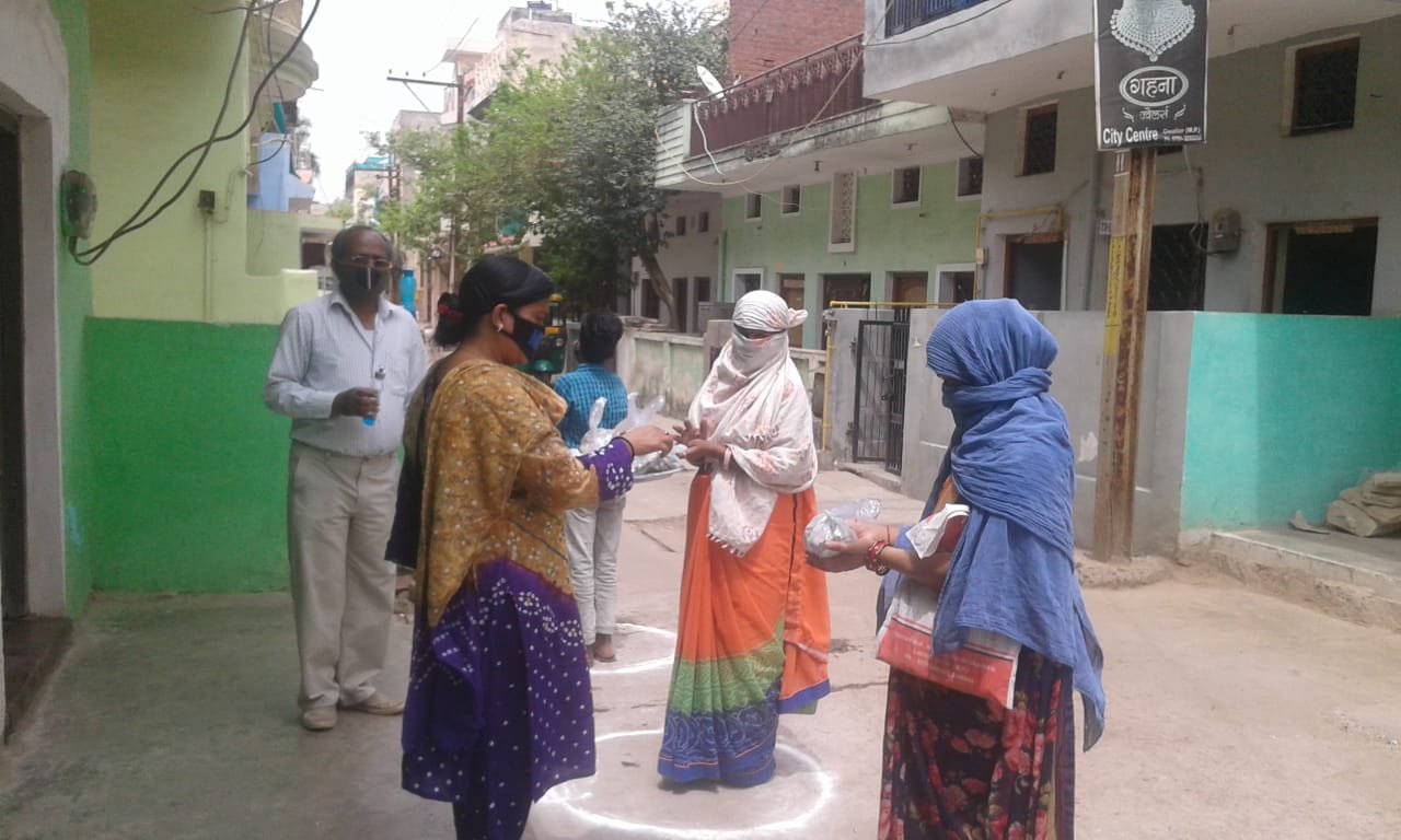 कोरोना वायरस महामारी से बचाव के लिए सामाजिक चैन के माध्यम से दिया गया जागरुकता का संदेश | New India Times