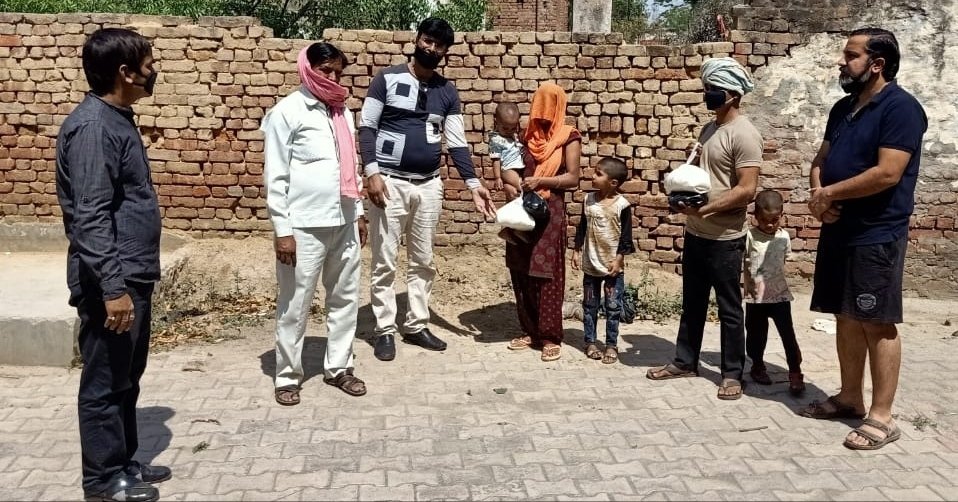 भारत सेवा न्यास द्वारा लॉक डाउन के दूसरे चरण में भी सतत सेवा कार्य जारी | New India Times