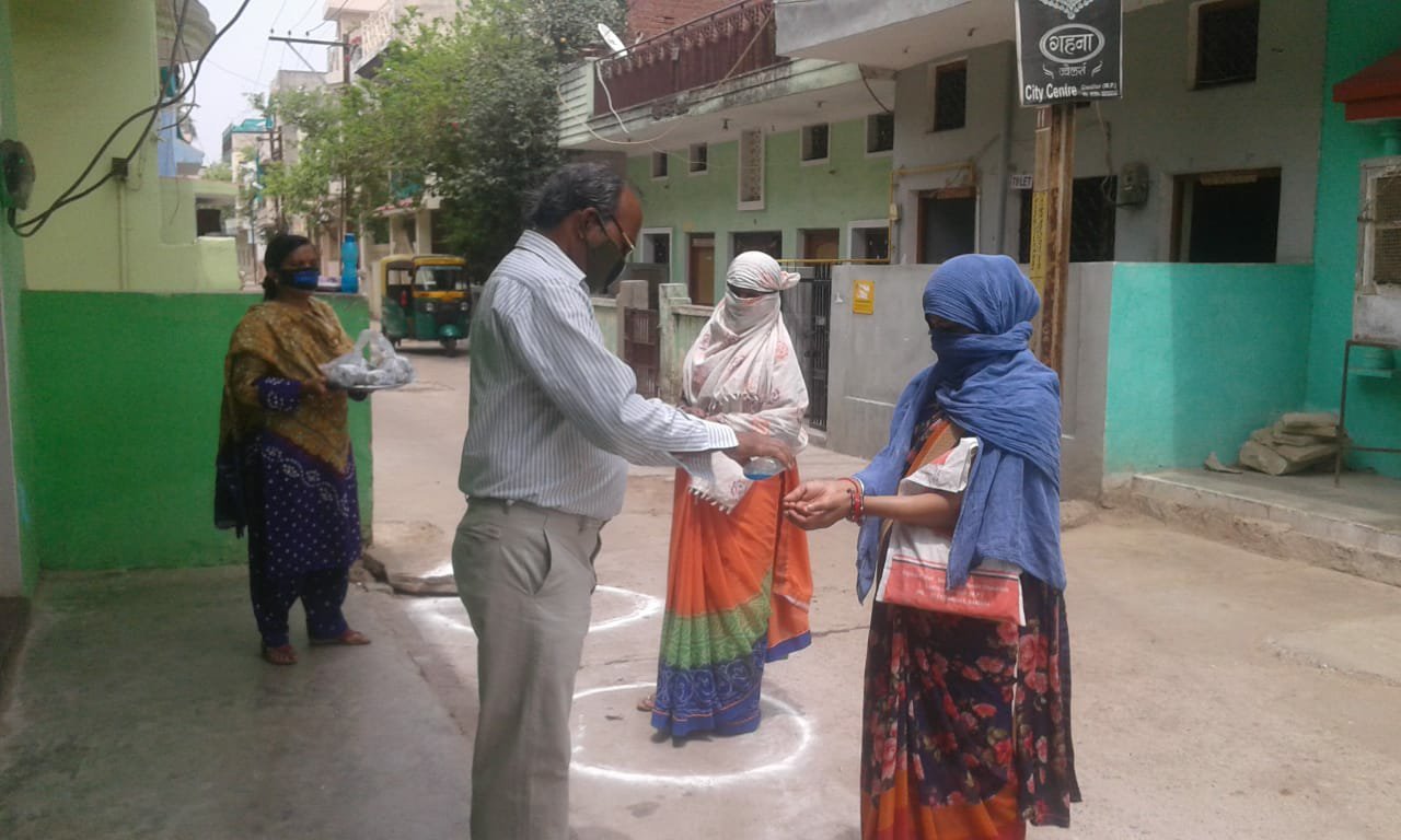 कोरोना वायरस महामारी से बचाव के लिए सामाजिक चैन के माध्यम से दिया गया जागरुकता का संदेश | New India Times