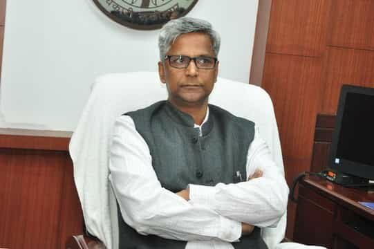 टेलीफोन पर मिलेगा चिकित्सकीय परामर्श: जिलाधिकारी | New India Times