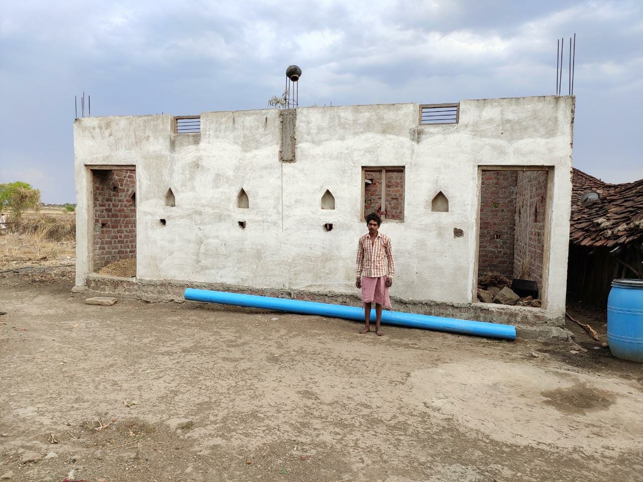 प्रधानमंत्री आवास योजना में फर्जीवाड़ा कर पूर्व सचिव ने हितग्राही के हड़पे 40 हजार रुपये, दोषी पर नहीं हुई कार्यवाही | New India Times