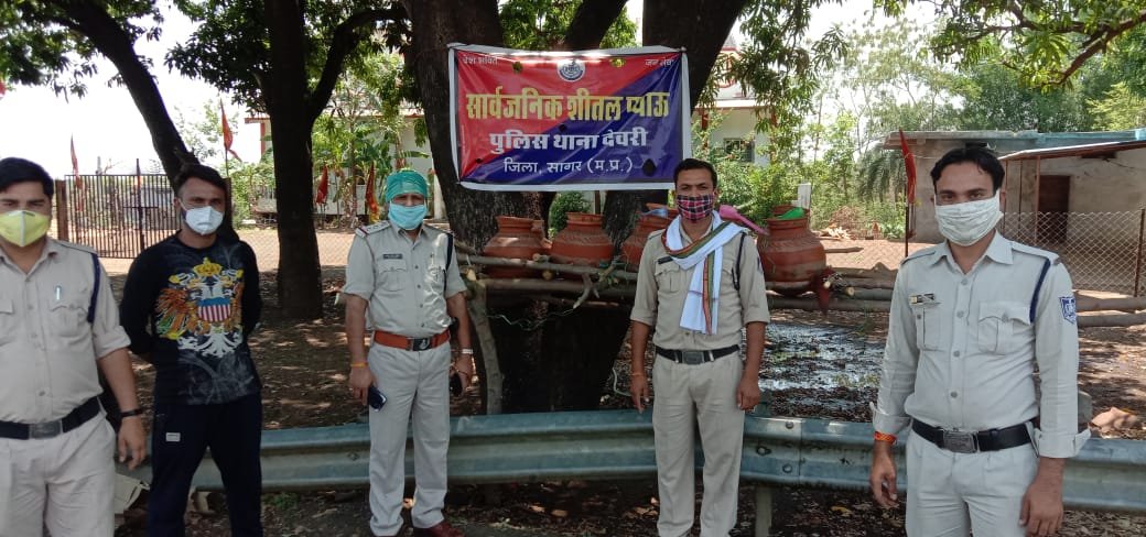 जल सेवा: भीषण गर्मी में सार्वजनिक प्याऊ का किया गया शुभारंभ | New India Times