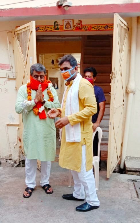 भाजपा के नवनियुक्त अध्यक्ष कमल माखीजानी का सत्येन्द्र शर्मा ने अभिनन्दन कर दी बधाई | New India Times