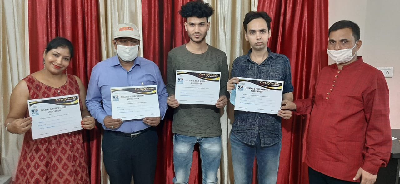 थिएटर एंड फिल्म वेल्फेयर एसोसिएशन उत्तर प्रदेश ने जारी की नई कार्यकारिणी, योग दिवस से पहले नए उभरते कलाकारों को सिखाया जायेगा योगा की बारीकियां | New India Times