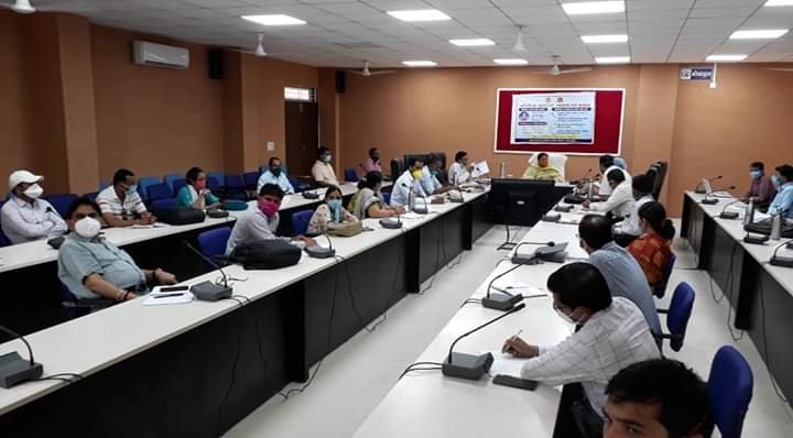 कलेक्टर की अध्यक्षता में आयोजित जिला स्वास्थ्य समिति की बैठक में <br>स्वास्थ्य विभाग की विभिन्न योजनाओं और कार्यक्रमों की हुई समीक्षा | New India Times