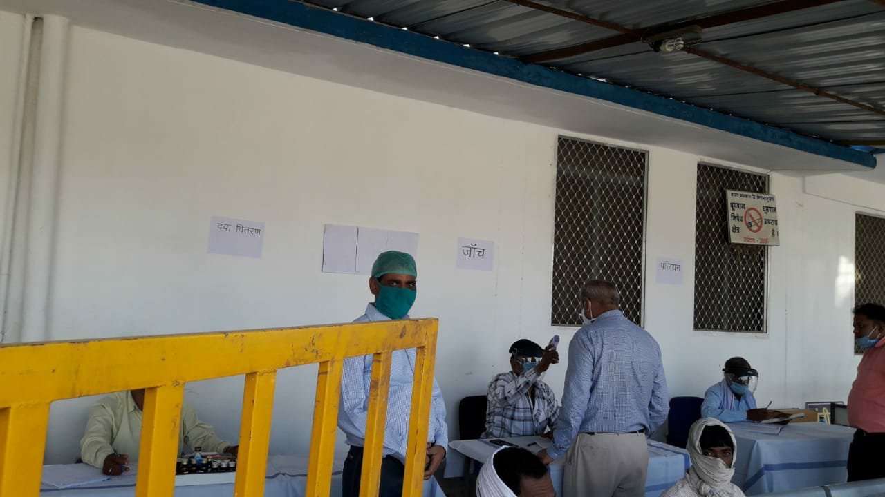 सामुदायिक स्वास्थ्य केंद्रों में एसडीएम व स्वास्थ विभाग के अधिकारियों ने कराया फीवर क्लीनिक का शुभारंभ 3 सामुदायिक स्वास्थ्य केंद्रों में एसडीएम व स्वास्थ विभाग के अधिकारियों ने कराया फीवर क्लीनिक का शुभारंभ | New India Times