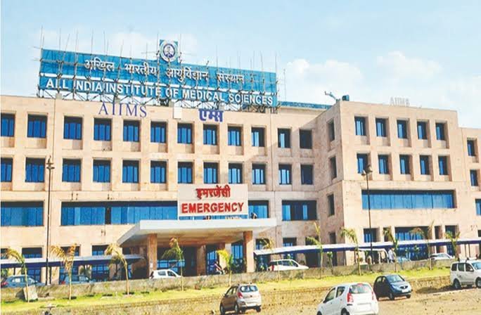 एनएसयूआई ने एम्स भोपाल की अनियमितताओं को लेकर केंद्रीय स्वास्थ्य मंत्री को लिखा पत्र | New India Times