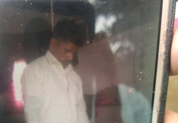 लॉकडाउन और कर्ज़ से परेशान 42 वर्षीय व्यक्ति ने लगाई फांसी | New India Times