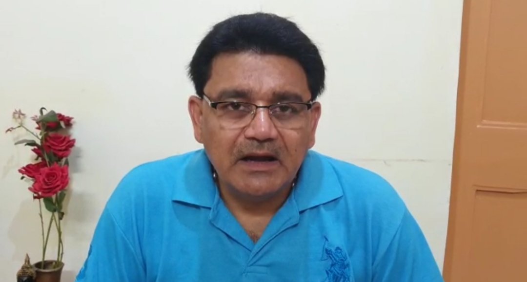 जिला कांग्रेस कमेटी बुरहानपुर के अध्यक्ष अजय रघुवंशी ने वीडियो जारी कर की लोकतंत्र बचाने व गद्दारों को सबक सिखाने की अपील | New India Times