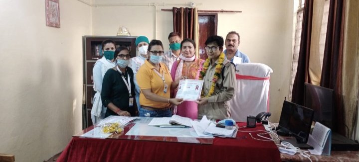 गौरवशाली सामाजिक संस्था ने महिला थाना पड़ाव को आभार पत्र देकर किया सम्मानित | New India Times