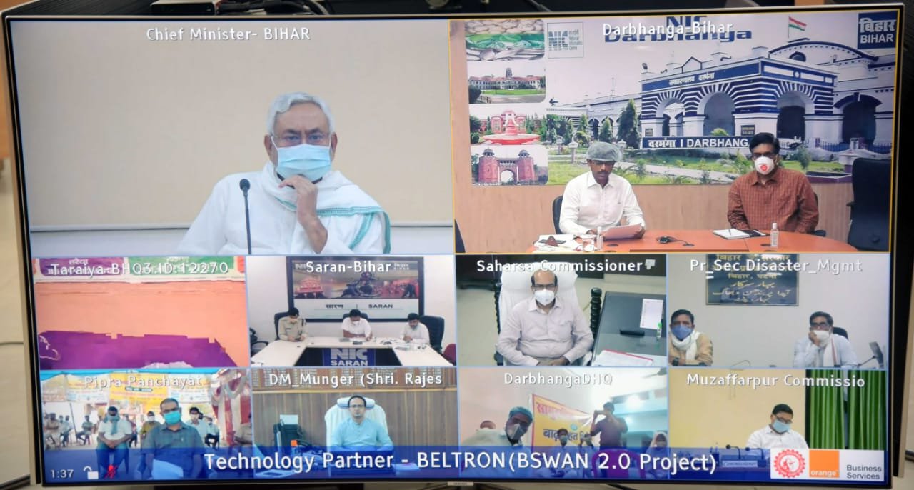मुख्यमंत्री नीतीश कुमार ने बाढ़ राहत शिविरों में रह रहे लोगों से विडियो कांफ्रेंसिंग के माध्यम से किया संवाद | New India Times
