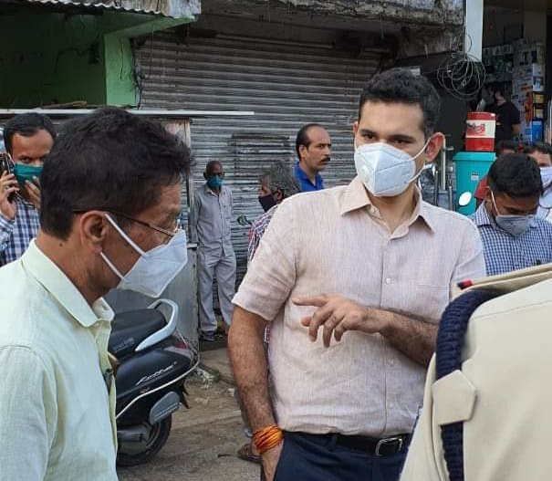 बैरागढ़ मार्केट में कोविड एस.ओ.पी का पालन नहीं किए जाने पर 5 दुकानों को किया गया सील | New India Times