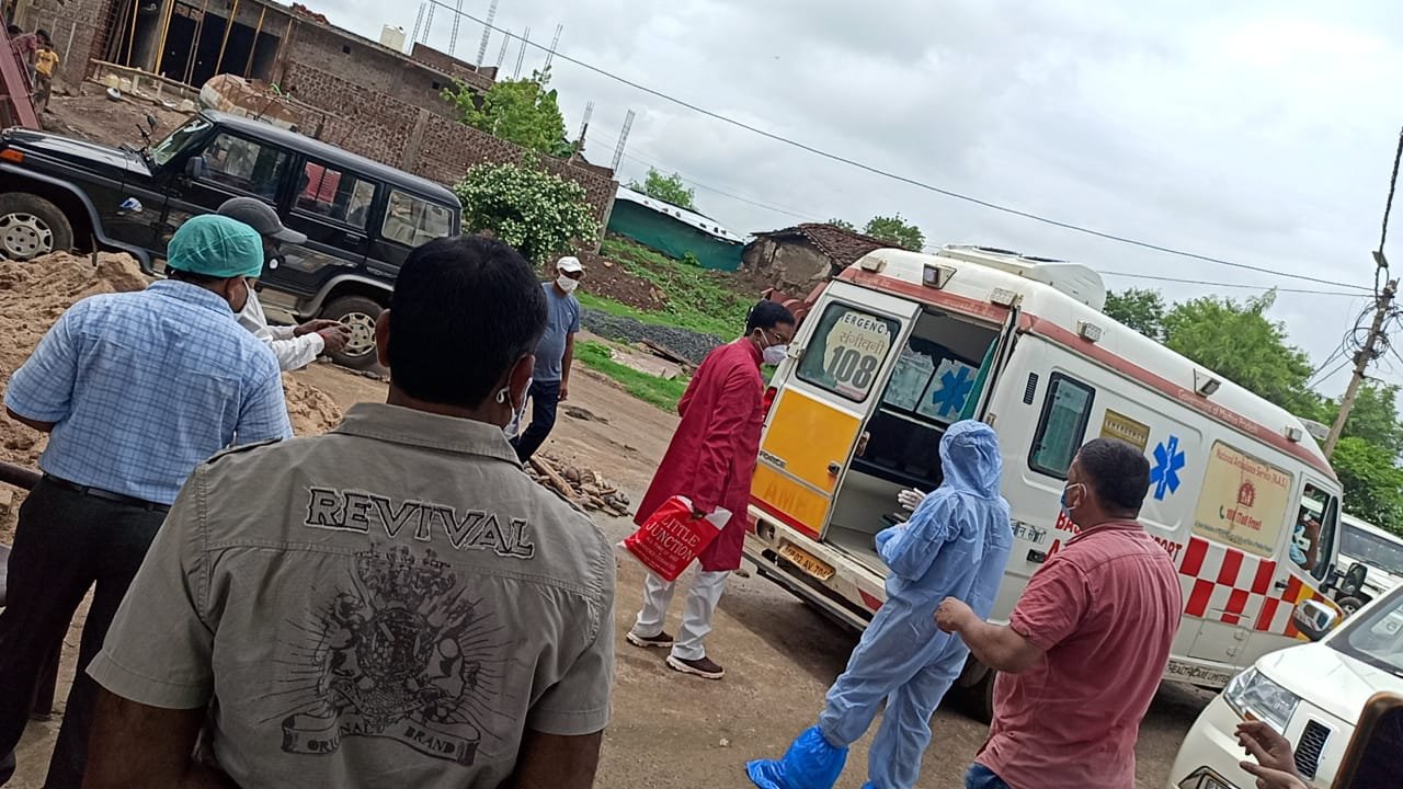 पूर्व केबिनैट मंत्री और कांग्रेसी विधायक हर्ष यादव की रिपोर्ट आई कोरोना पॉजिटिव | New India Times