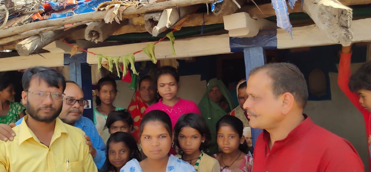 हिंदुत्व एवं आदिवासी समुदाय हमारी प्रकृति के रक्षक हैं, विश्व आदिवासी दिवस पर हमें आदिवासी सभ्यता के संरक्षण एवं उनके हितों की रक्षा का संकल्प लेना चाहिये: डॉ अवनीश मिश्रा | New India Times