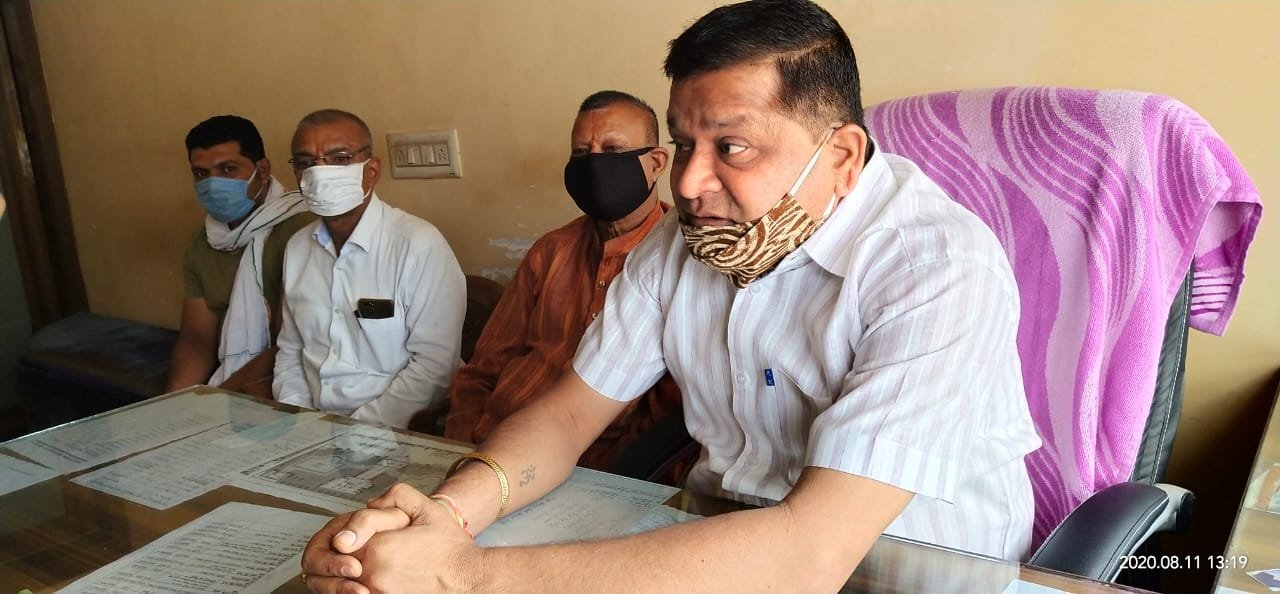 सांसद और भाजपा नेताओं की शह पर प्रोटोकाल का उल्लंघन कर कांग्रेस जनप्रतिनिधियों के साथ कलेक्टर और अधिकारियों द्वारा किए गए दुर्व्यवहार की कांग्रेस नेताओं ने की निंदा, राज्यपाल, मुख्यमंत्री, विधानसभा अध्यक्ष, पूर्व मुख्यमंत्री को भेजा निंदा प्रस्ताव | New India Times