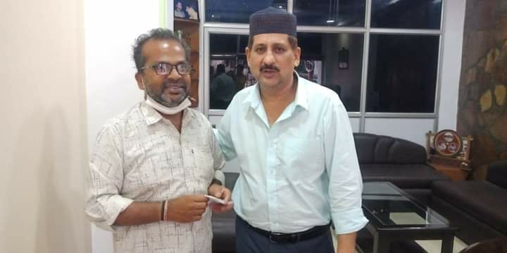 भोपाल के कांग्रेसी विधायक आरिफ मसूद ने मूर्तिकार भरत सिंह प्रजापति की तंगी को देखते हुए आर्थिक मदद कर पेश की मानवता की मिसाल | New India Times